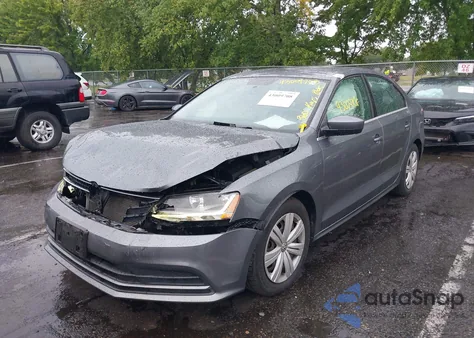 2017 Volkswagen Jetta 1.4T S z USA, uszkodzony, nr VIN 3VW2B7AJ0HM411634